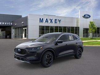 New 2026 Ford Escape Platinum w/ Premium Technology Package video 1