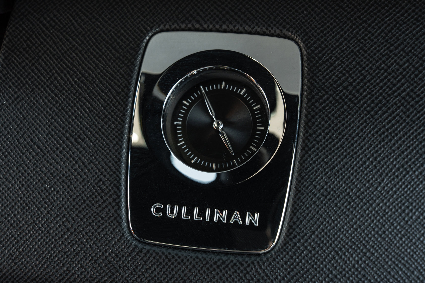 Used 2024 Rolls-Royce Cullinan AWD/4WD image 14