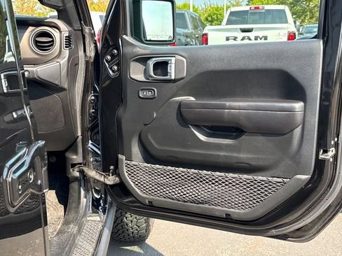 Used 2020 Jeep Wrangler Unlimited Sport AWD/4WD image 21