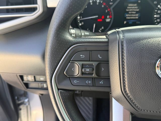 Used 2026 Toyota Tundra SR5 AWD/4WD image 15