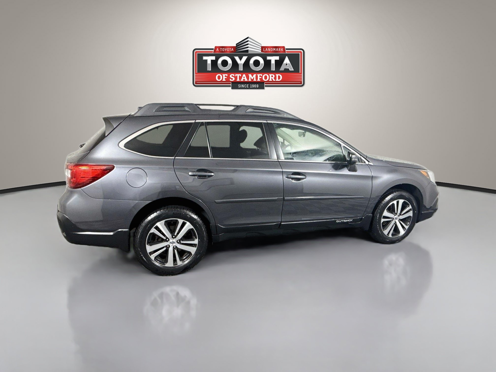 Used 2019 Subaru Outback 3.6R Limited AWD/4WD image 8