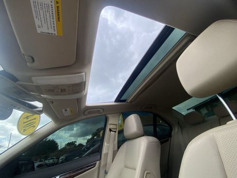 Used 2014 Mercedes-Benz C 250 Sedan w/ Premium 1 Package image 15