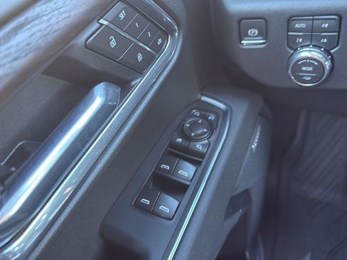 New 2026 GMC Sierra 1500 SLT w/ SLT Premium Plus Package image 18