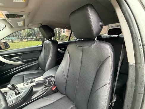 Used 2014 BMW 320i Sedan RWD image 33