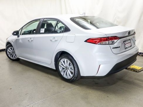 New 2026 Toyota Corolla LE image 5
