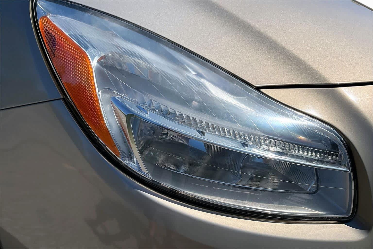 Used 2011 Buick Regal CXL FWD image 26