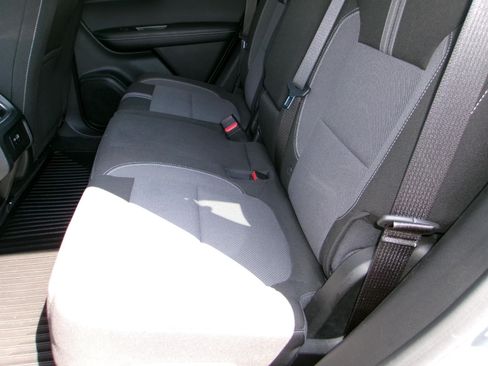 Used 2025 Chevrolet Blazer LT w/ Convenience Package FWD image 9