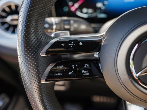 Used 2025 Mercedes-Benz G 550 image 28