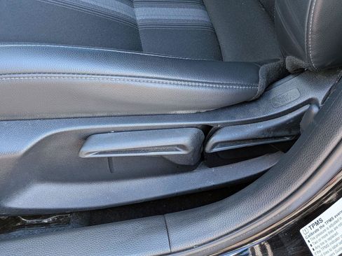 Used 2022 Honda Civic Sport image 25