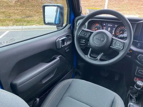 New 2026 Jeep Wrangler Unlimited Sport AWD/4WD image 31