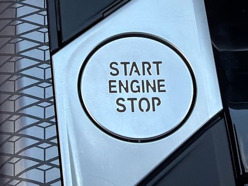 Used 2025 BMW M440i image 36