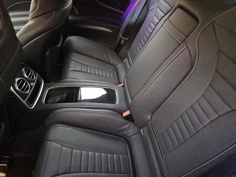 Used 2019 Mercedes-Benz S 560 w/ AMG Line Exterior image 5