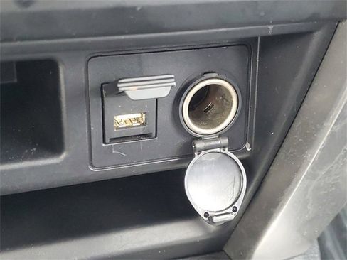 Used 2023 Toyota 4Runner SR5 Premium image 25