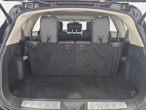 Used 2013 INFINITI JX35 AWD w/ Premium Pkg image 34