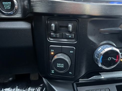 Used 2023 Ford F350 Lariat w/ Lariat Ultimate Package image 25