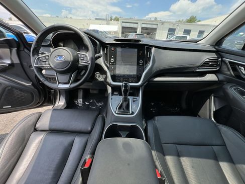 Used 2023 Subaru Outback Touring AWD/4WD image 31