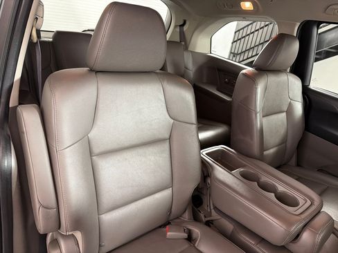 Used 2016 Honda Odyssey EX-L image 21