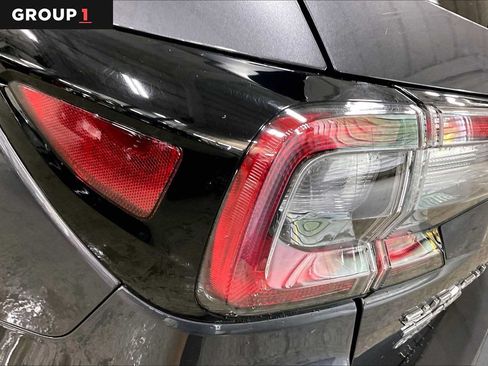 Used 2025 Subaru Outback Premium AWD/4WD image 28