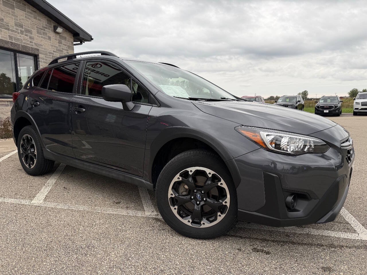 Used 2023 Subaru Crosstrek 2.0i AWD/4WD image 3