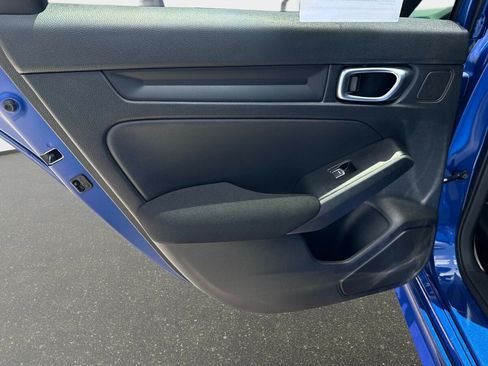 Used 2024 Honda Civic Sport image 10