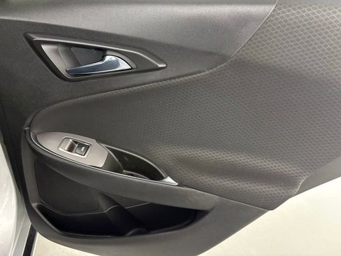 Used 2018 Chevrolet Malibu LT FWD image 34