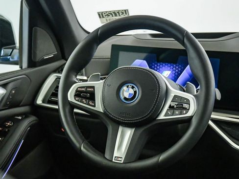 Certified 2024 BMW X5 xDrive50e w/ M Sport Package AWD/4WD image 13