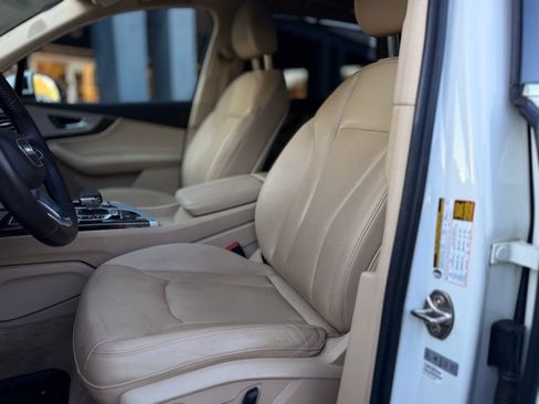 Used 2019 Audi Q7 2.0T Premium Plus w/ Premium Plus Package image 27