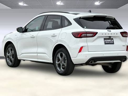 Used 2023 Ford Escape ST-Line w/ Tech Pack #1 image 3