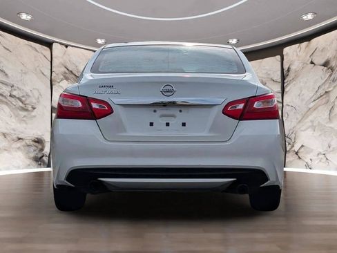 Used 2016 Nissan Altima 2.5 S FWD image 9
