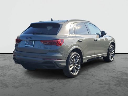 Used 2025 Audi Q3 2.0T Premium w/ Convenience Package AWD/4WD image 4