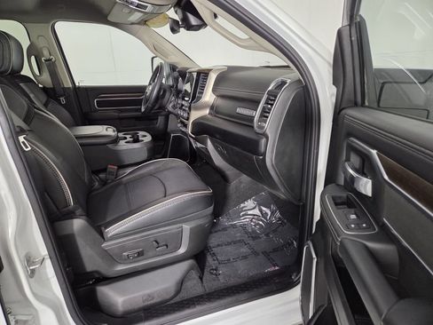 Used 2024 RAM 2500 Laramie w/ Safety Group AWD/4WD image 29
