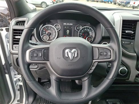 Used 2024 RAM 2500 Tradesman w/ Chrome Appearance Group image 13