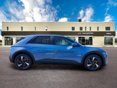 New 2026 Hyundai Ioniq 5 SEL AWD/4WD image 2
