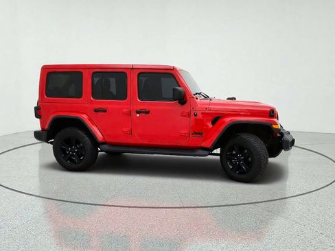 Used 2021 Jeep Wrangler Unlimited Sahara AWD/4WD image 6