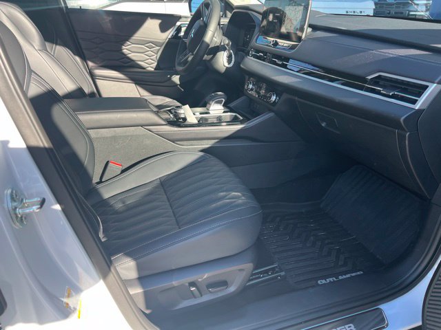 Used 2026 Mitsubishi Outlander SEL FWD image 7
