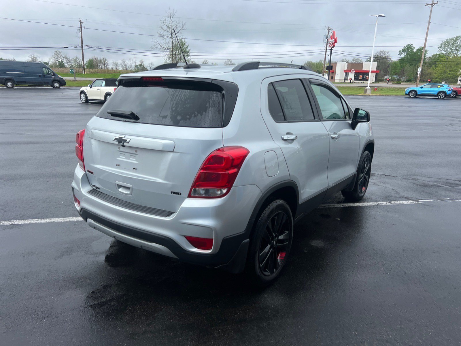 Used 2018 Chevrolet Trax LT w/ Redline Edition AWD/4WD image 5