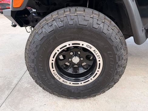 Used 2003 Jeep Wrangler X AWD/4WD image 7