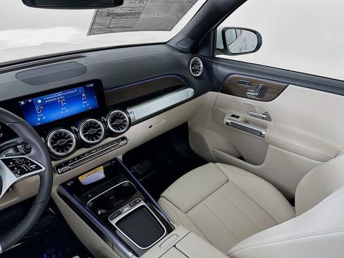 Used 2026 Mercedes-Benz GLB 250 image 23