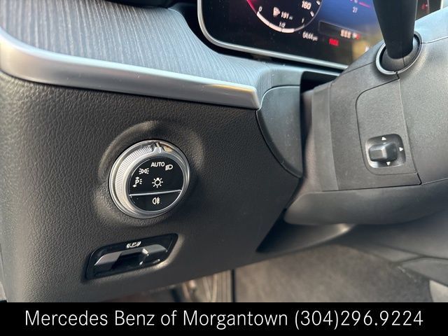 Used 2024 Mercedes-Benz C 300 4MATIC Sedan image 15