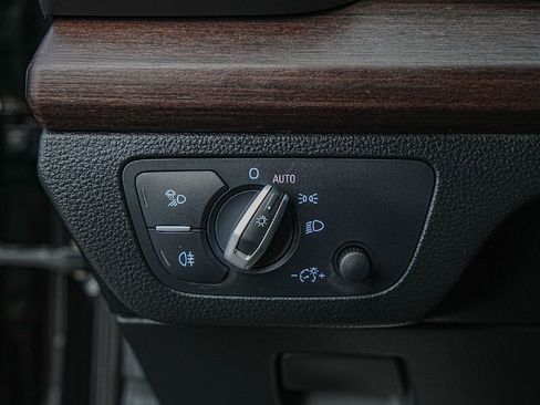 Used 2021 Audi Q5 2.0T Premium w/ Convenience Package image 20