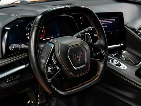 Used 2022 Chevrolet Corvette Stingray Premium Cpe w/ Z51 Performance Package image 23