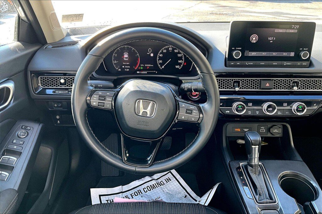 Used 2023 Honda Civic EX image 7