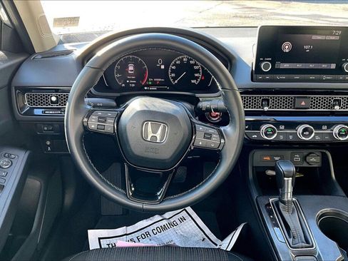 Used 2023 Honda Civic EX image 7