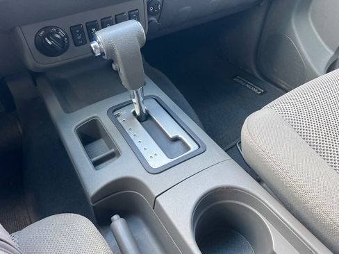 Used 2019 Nissan Frontier SV w/ Value Truck Package image 15