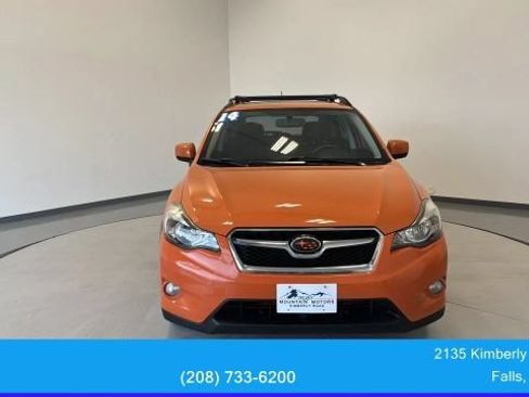 Used 2014 Subaru Crosstrek 2.0i Limited AWD/4WD image 2
