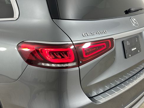Certified 2023 Mercedes-Benz GLS 450 4MATIC image 43