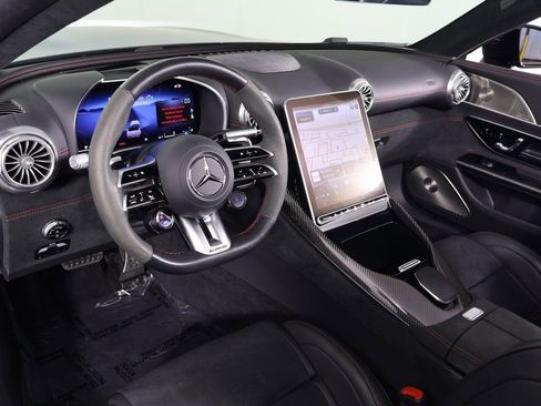 Certified 2025 Mercedes-Benz SL 63 AMG 4MATIC image 8