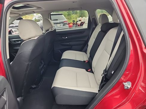Used 2024 Honda CR-V EX image 18
