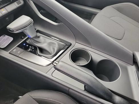 New 2026 Hyundai Elantra Sport FWD image 13
