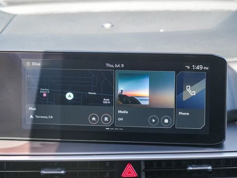 Used 2025 Kia Sorento EX w/ Panoramic Sunroof Package FWD image 14